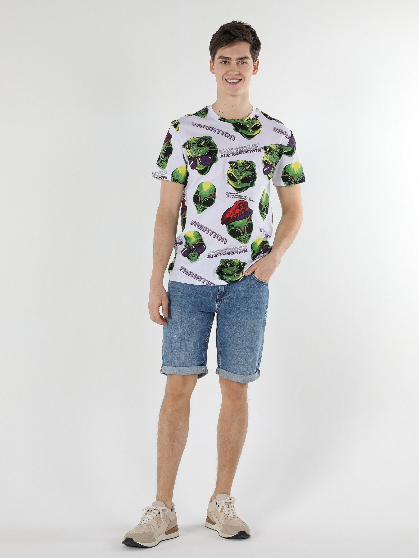 Футболка Colin’s модель CL1057522WHT Фото