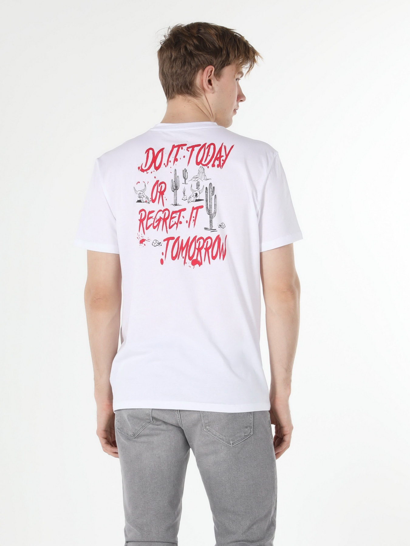 Футболка Colin’s модель CL1057551OFW Фото