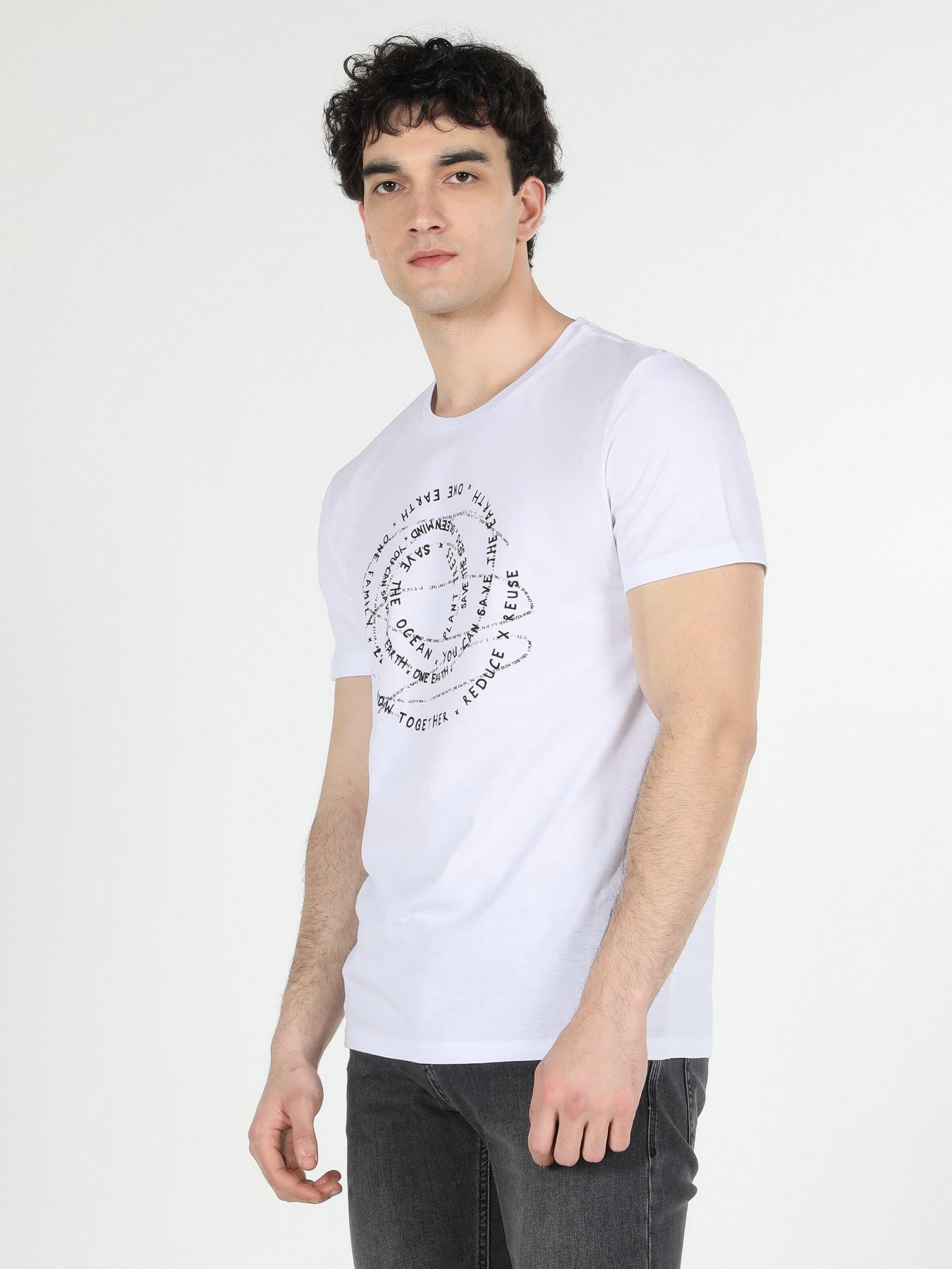 Футболка Colin’s модель CL1057574WHT Фото