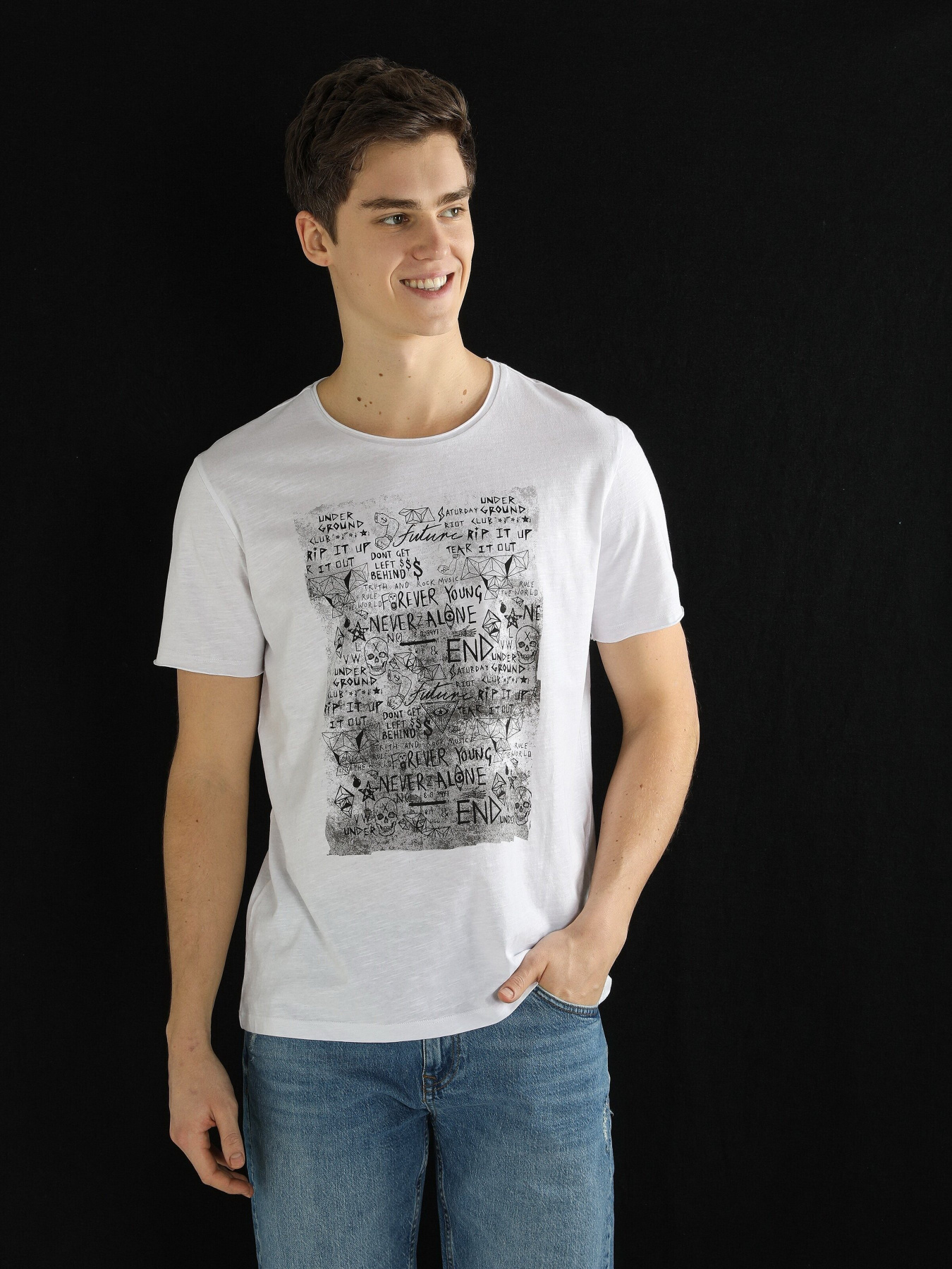 Футболка Colin’s модель CL1057696WHT Фото