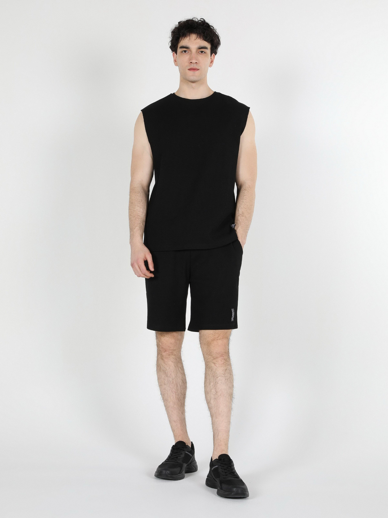 Майка Colin’s модель CL1057743BLK Фото