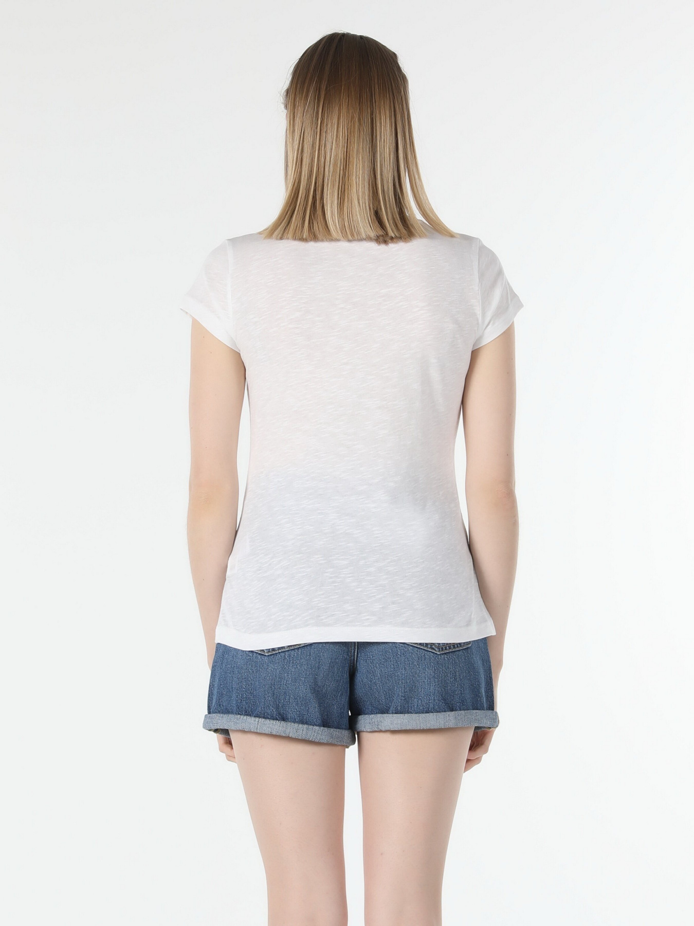 Футболка Colin’s модель CL1057832OFW Фото