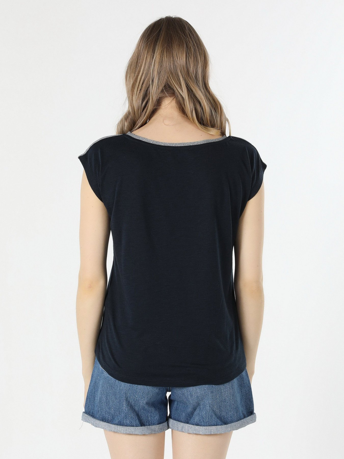 Футболка Colin’s модель CL1057835NAV Фото