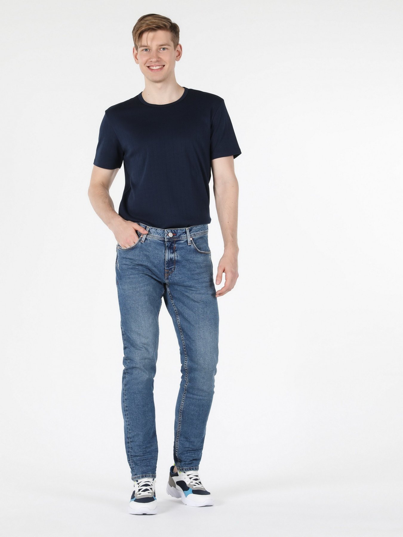 Джинсы Colin’s модель CL1057861DN41843 Фото