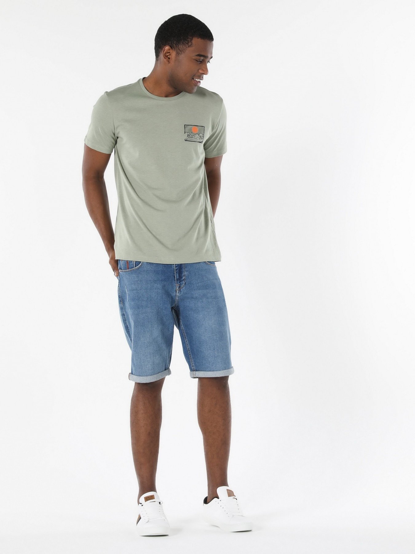 Футболка Colin’s модель CL1058023LKM Фото