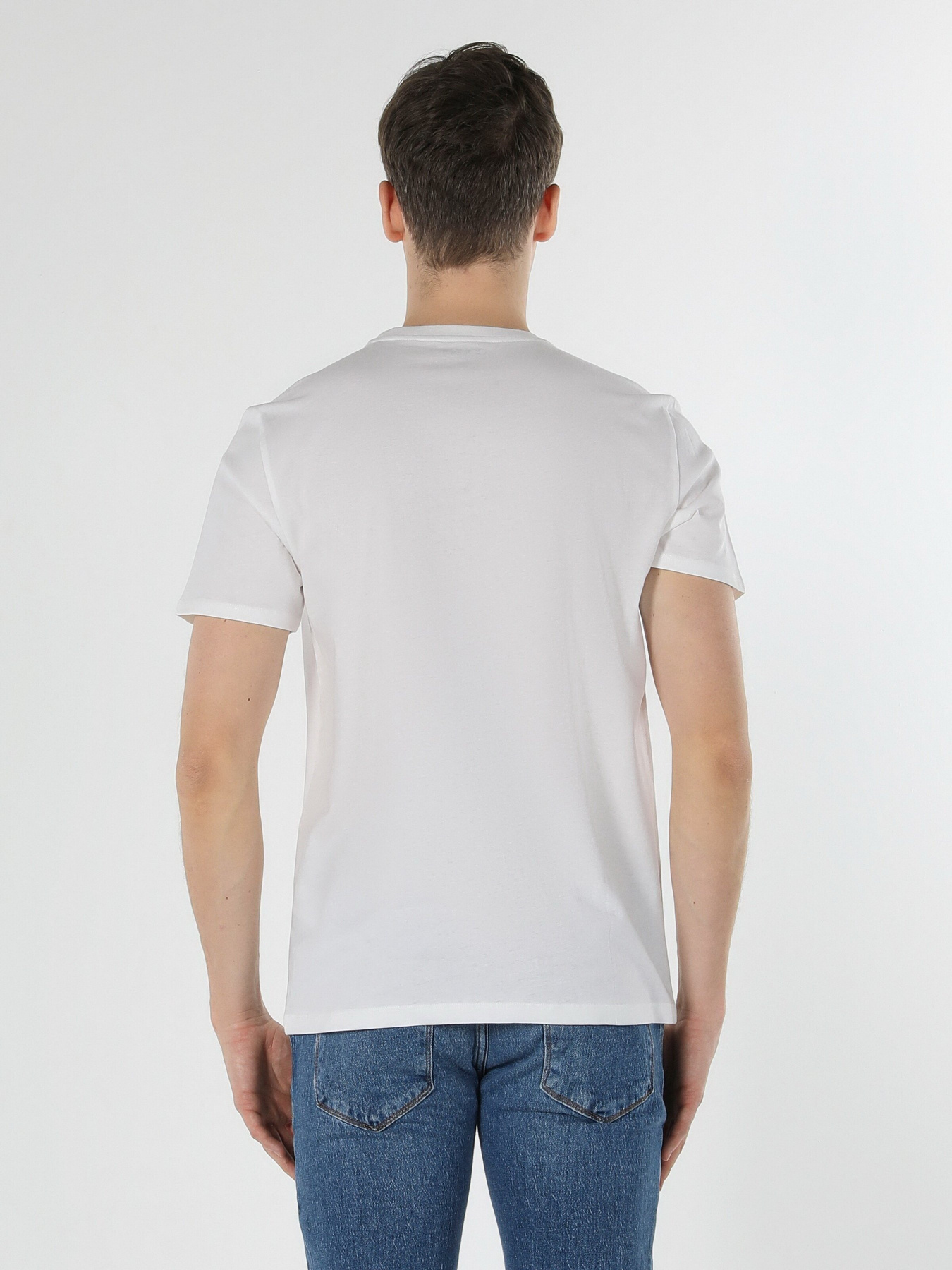 Футболка Colin’s модель CL1058037OFW Фото