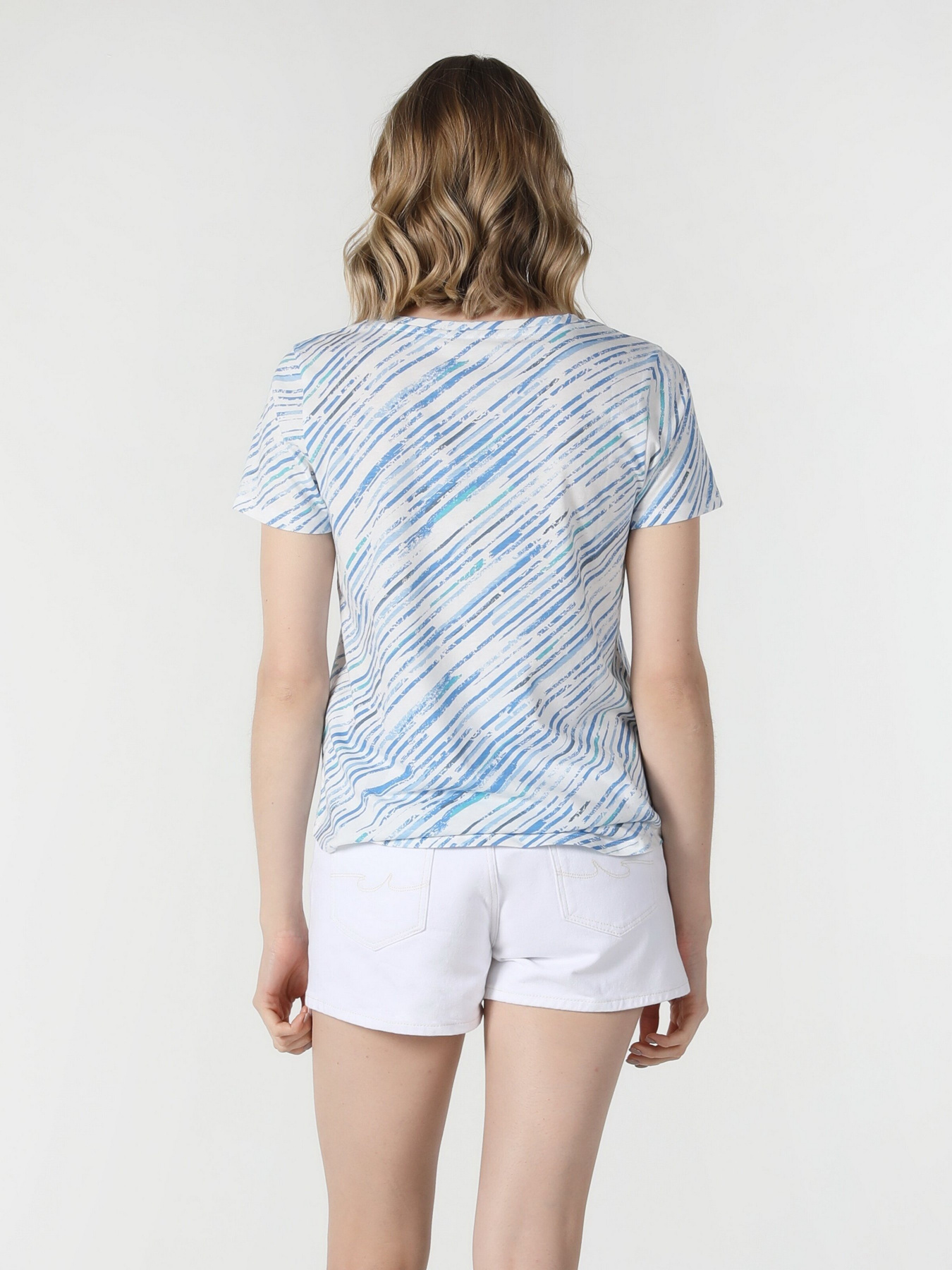 Футболка Colin’s модель CL1058151BLE Фото