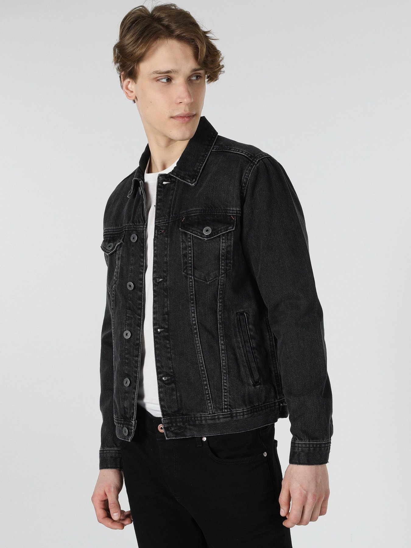 Джинсова куртка Colin’s модель CL1058531DN04331 Джинсова куртка Colin’s модель CL1058531DN04331 Фото