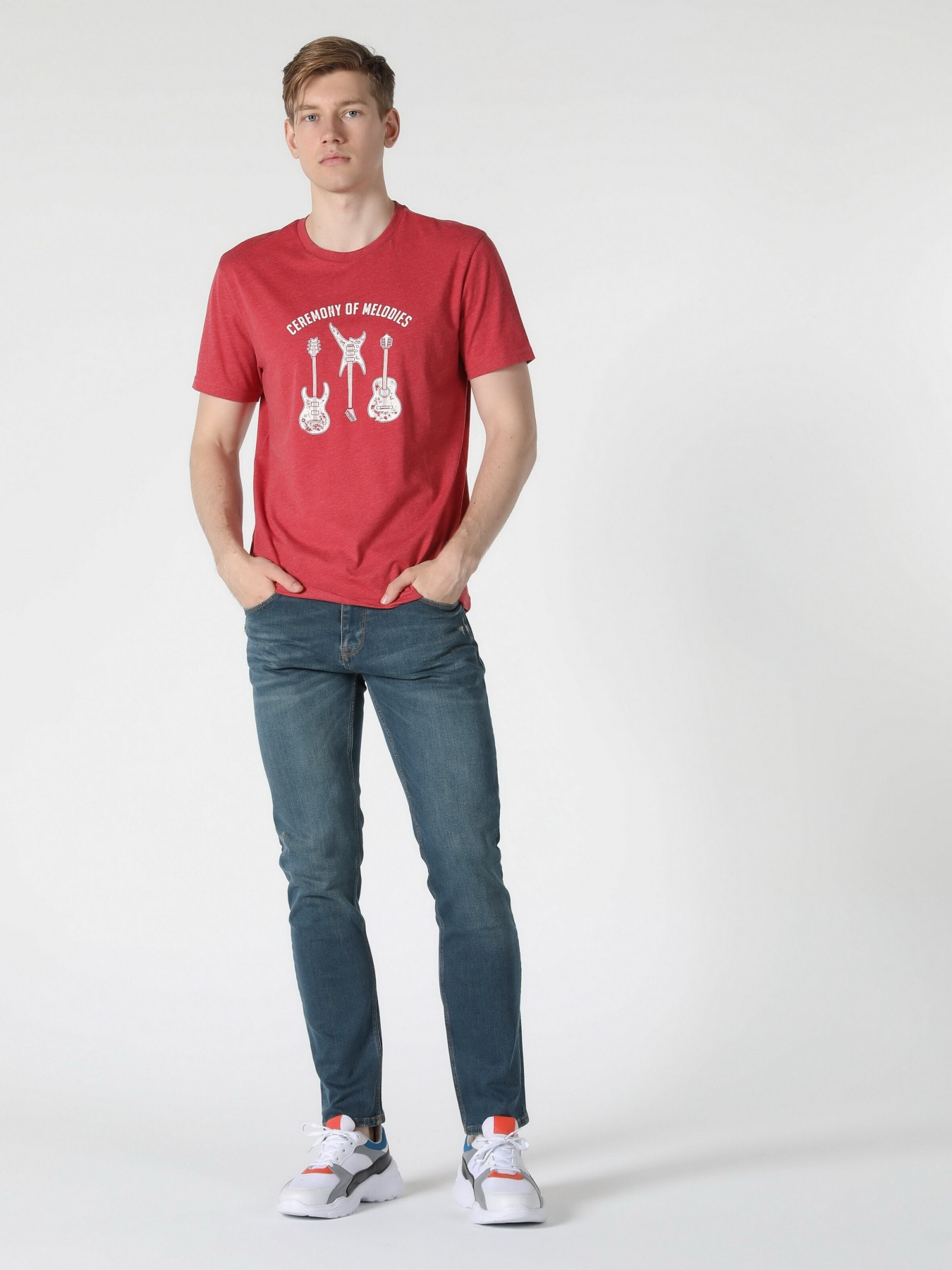 Футболка Colin’s модель CL1058559MLR Фото