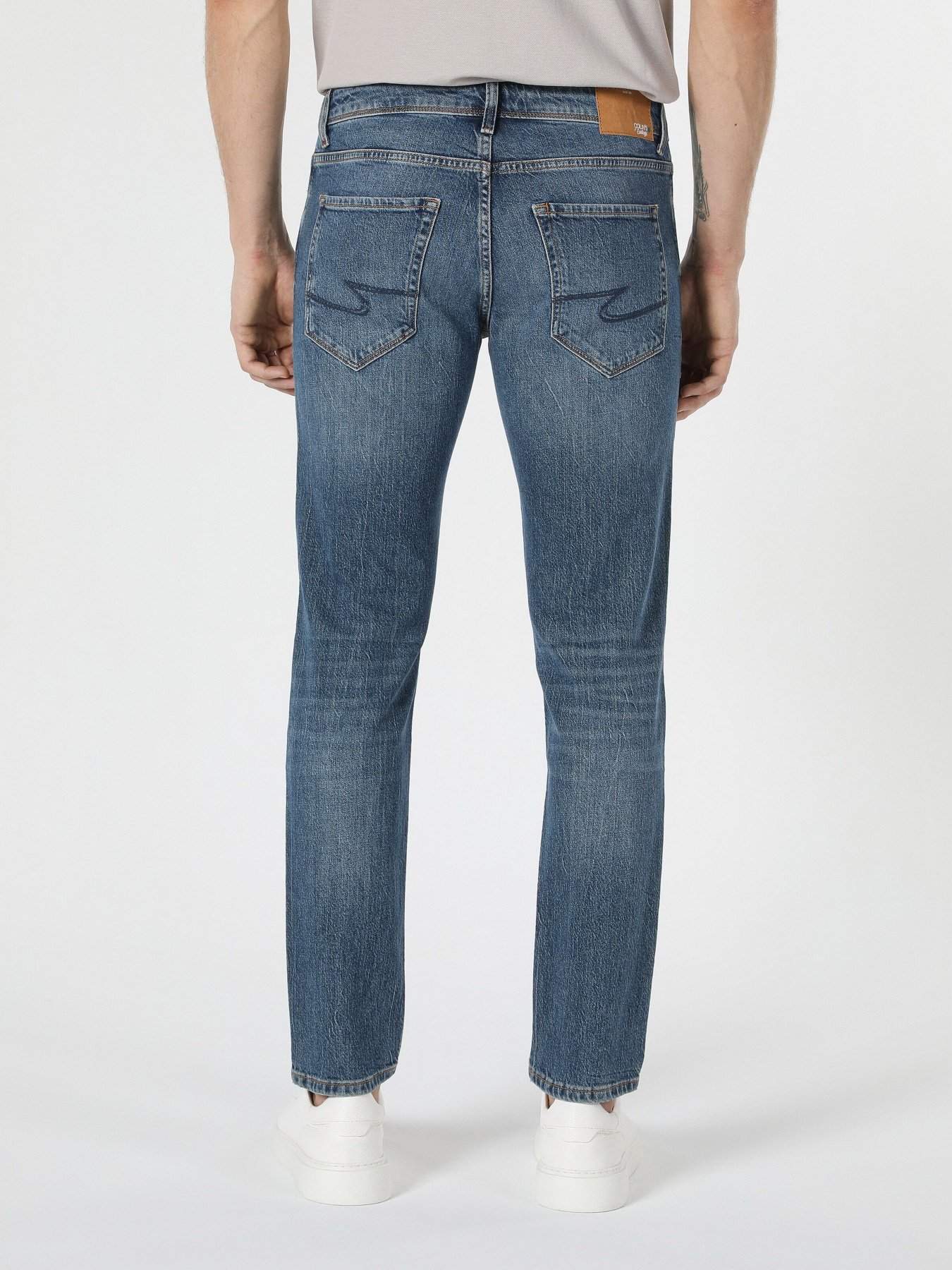 Прямые джинсы Colin’s 044 Karl модель CL1058600DN41917 Фото