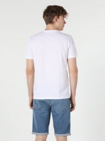 Футболка Colin’s модель CL1058664OFW Фото