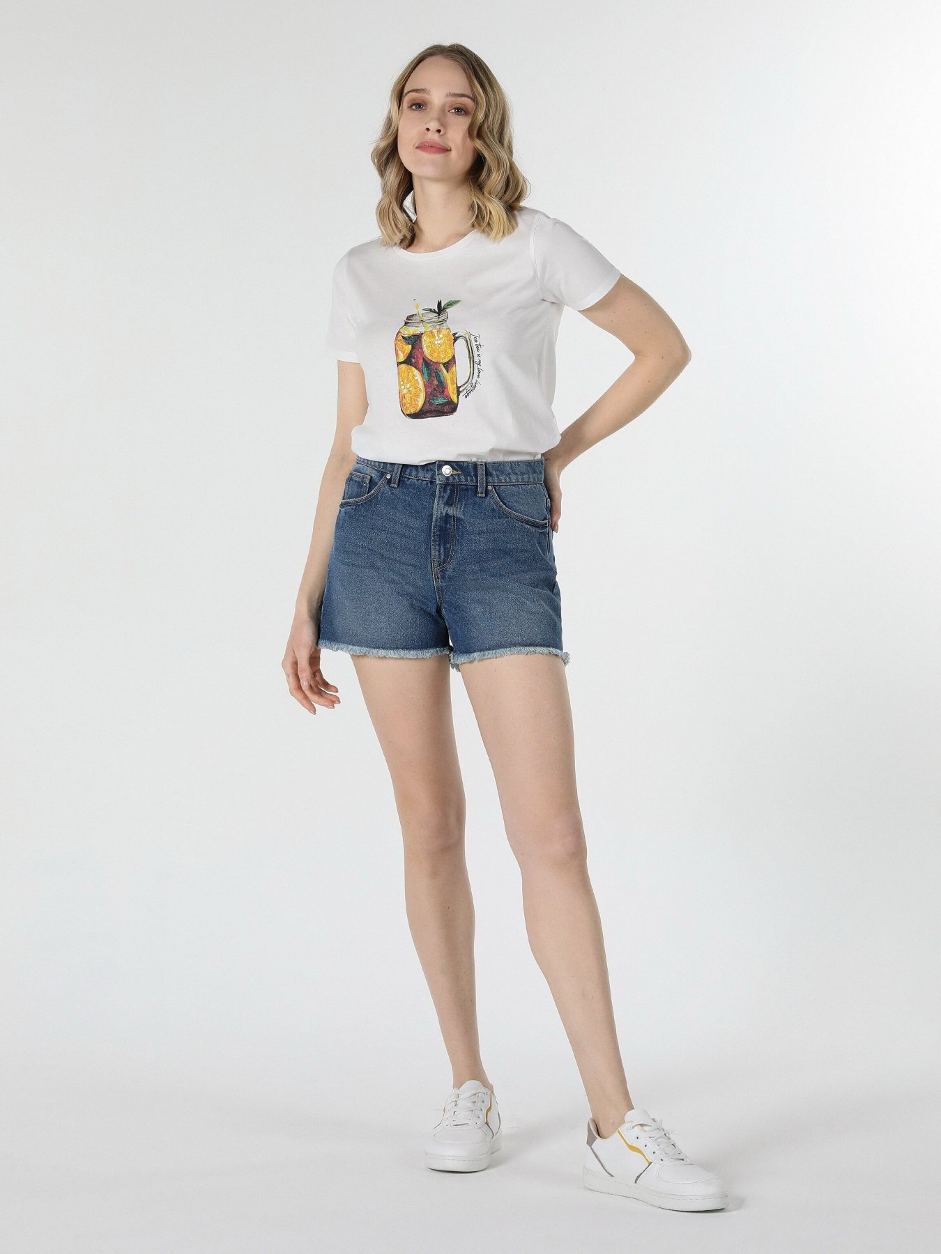 Футболка Colin’s модель CL1058802OFW Фото