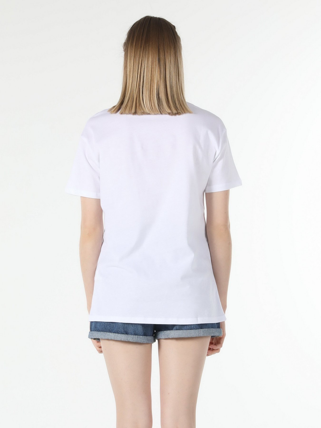 Футболка Colin’s модель CL1058804WHT Фото