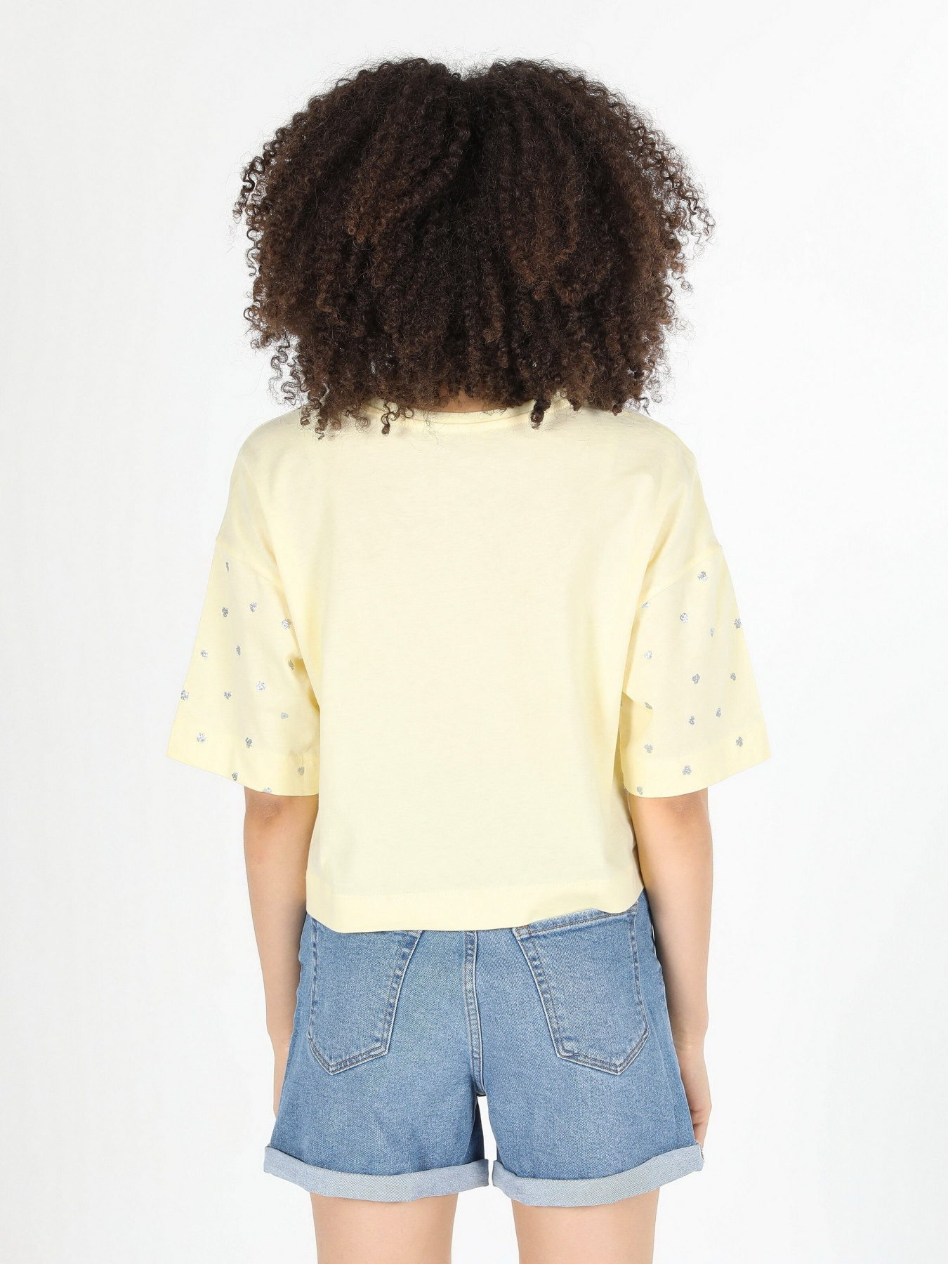 Футболка Colin’s модель CL1058807LYL Фото