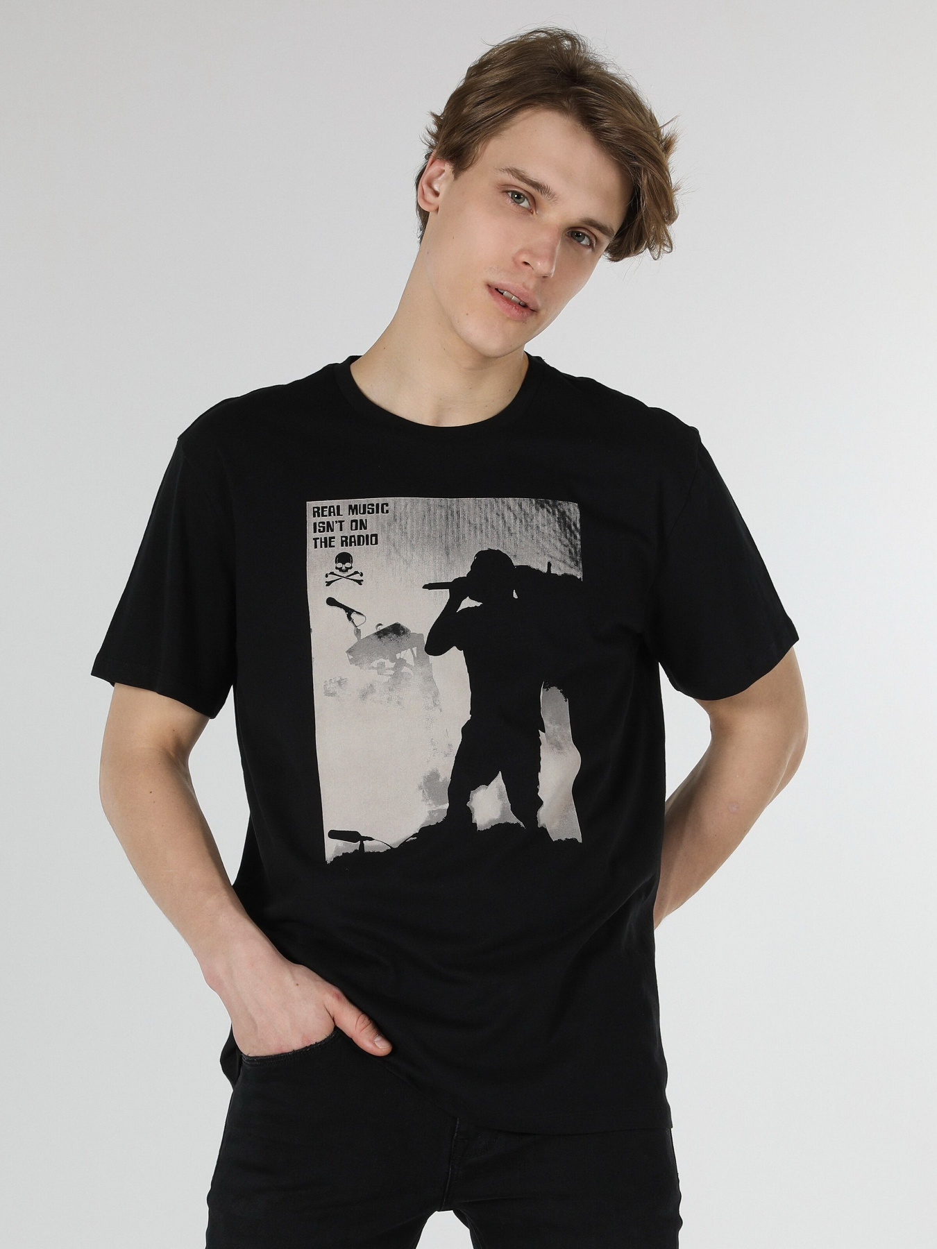 Футболка Colin’s модель CL1058843BLK Фото