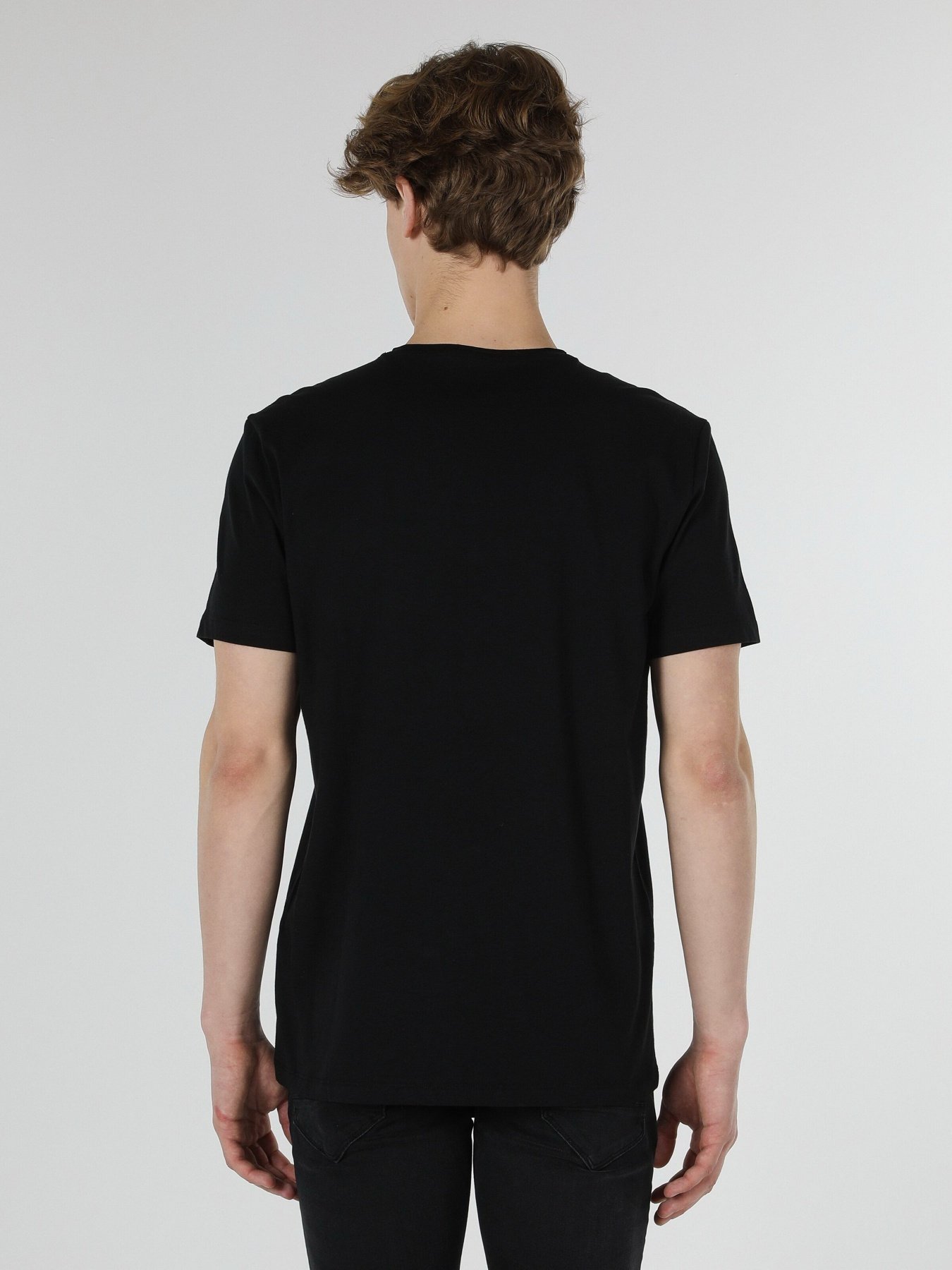 Футболка Colin’s модель CL1058845BLK Фото