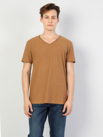 Футболки и поло Colin’s модель CL1006931CRM Фото