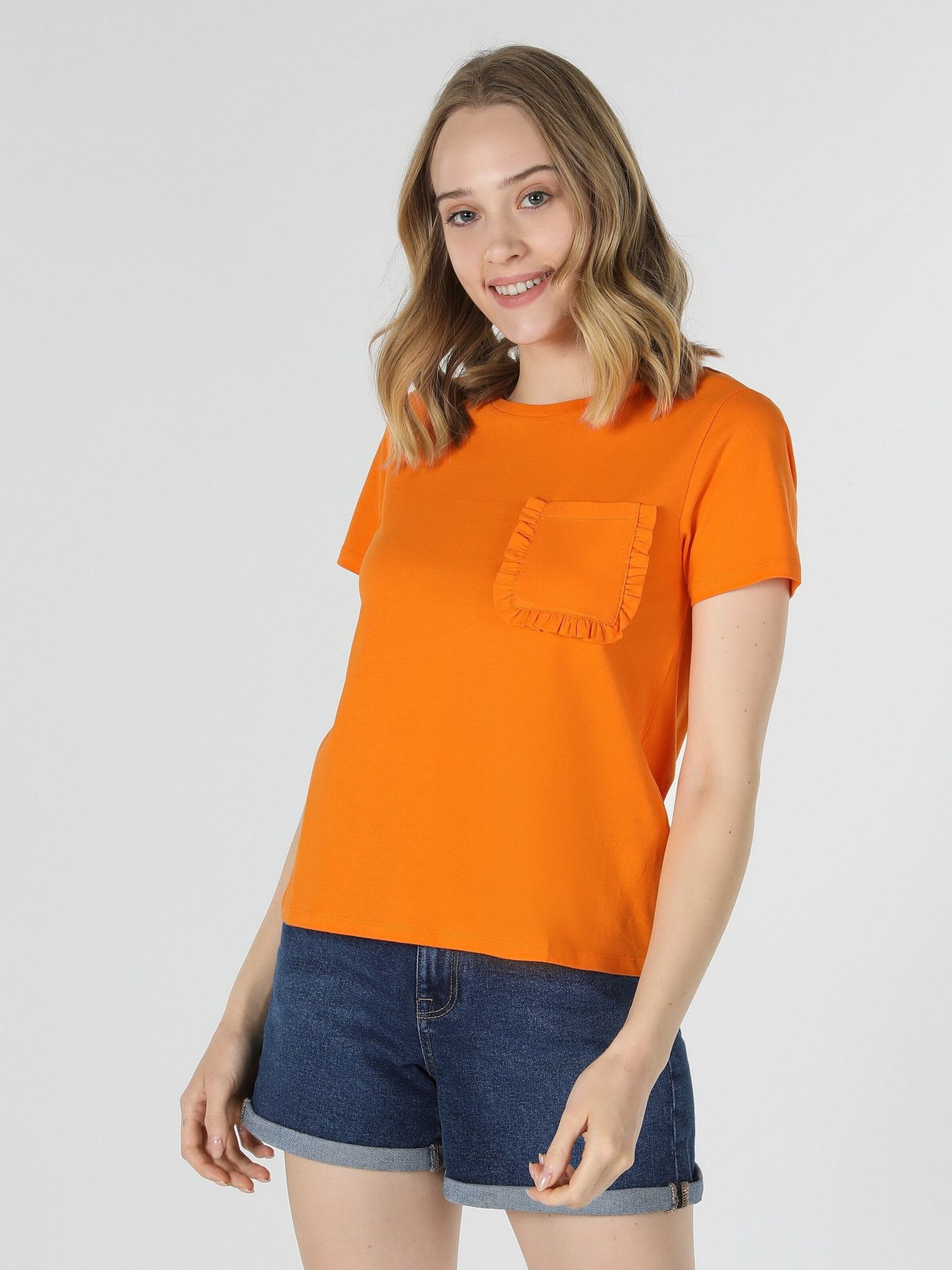 Футболка Colin’s модель CL1059126ORA Фото