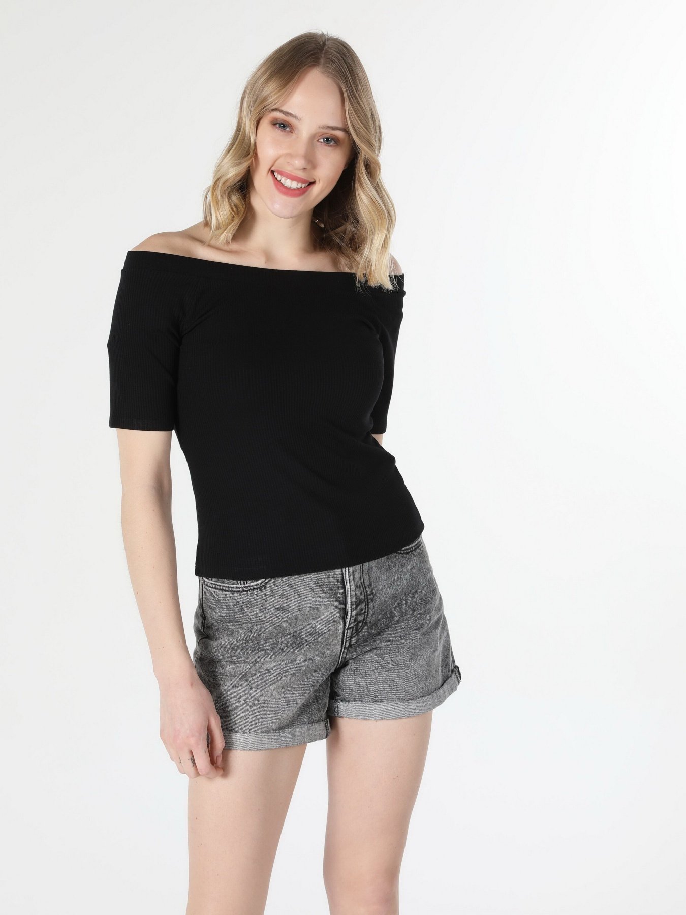 Футболка Colin’s модель CL1059300BLK Фото