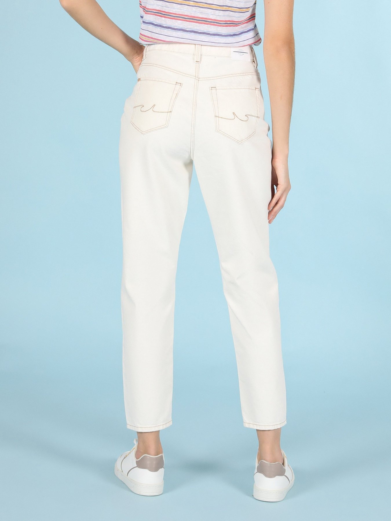 Прямые джинсы Colin’s 896 Maria модель CL1059322DN41996 Фото