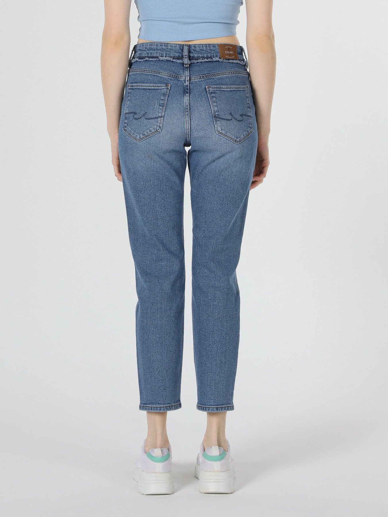 Джинсы Colin’s модель CL1059542DN08875 Джинсы Colin’s модель CL1059542DN08875 Фото