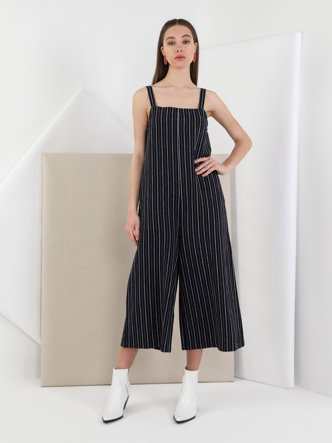 Комбинезон Colin’s модель CL1047888NAV Фото