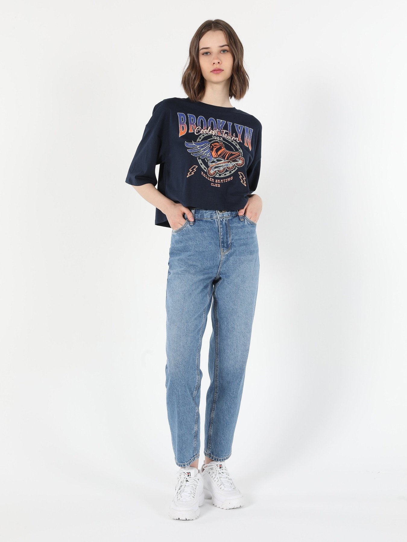 Джинсы мом Colin’s 893 Julia модель CL1060422DN05145 Фото