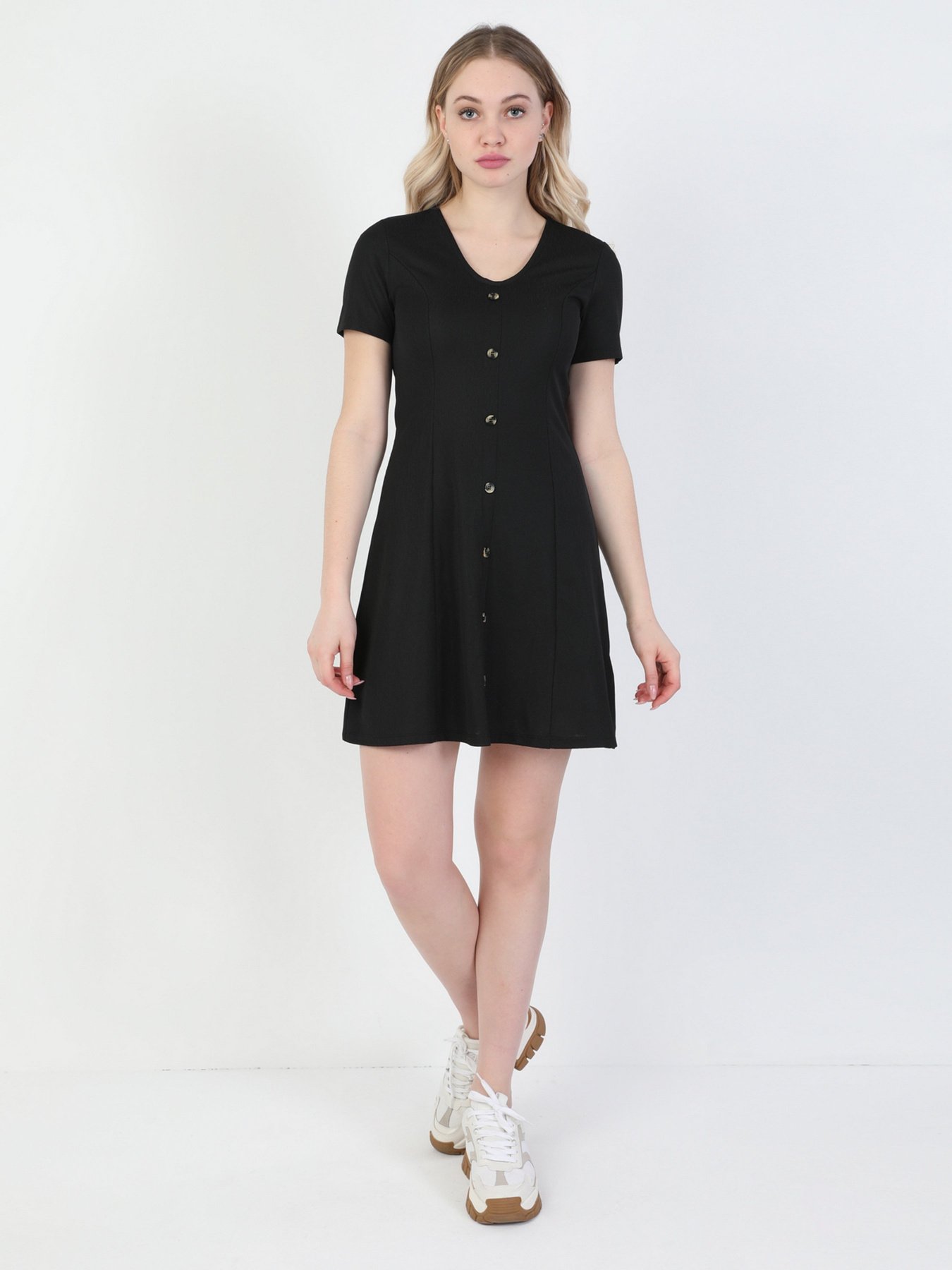 Сукня міні Colin’s модель CL1047988BLK Фото