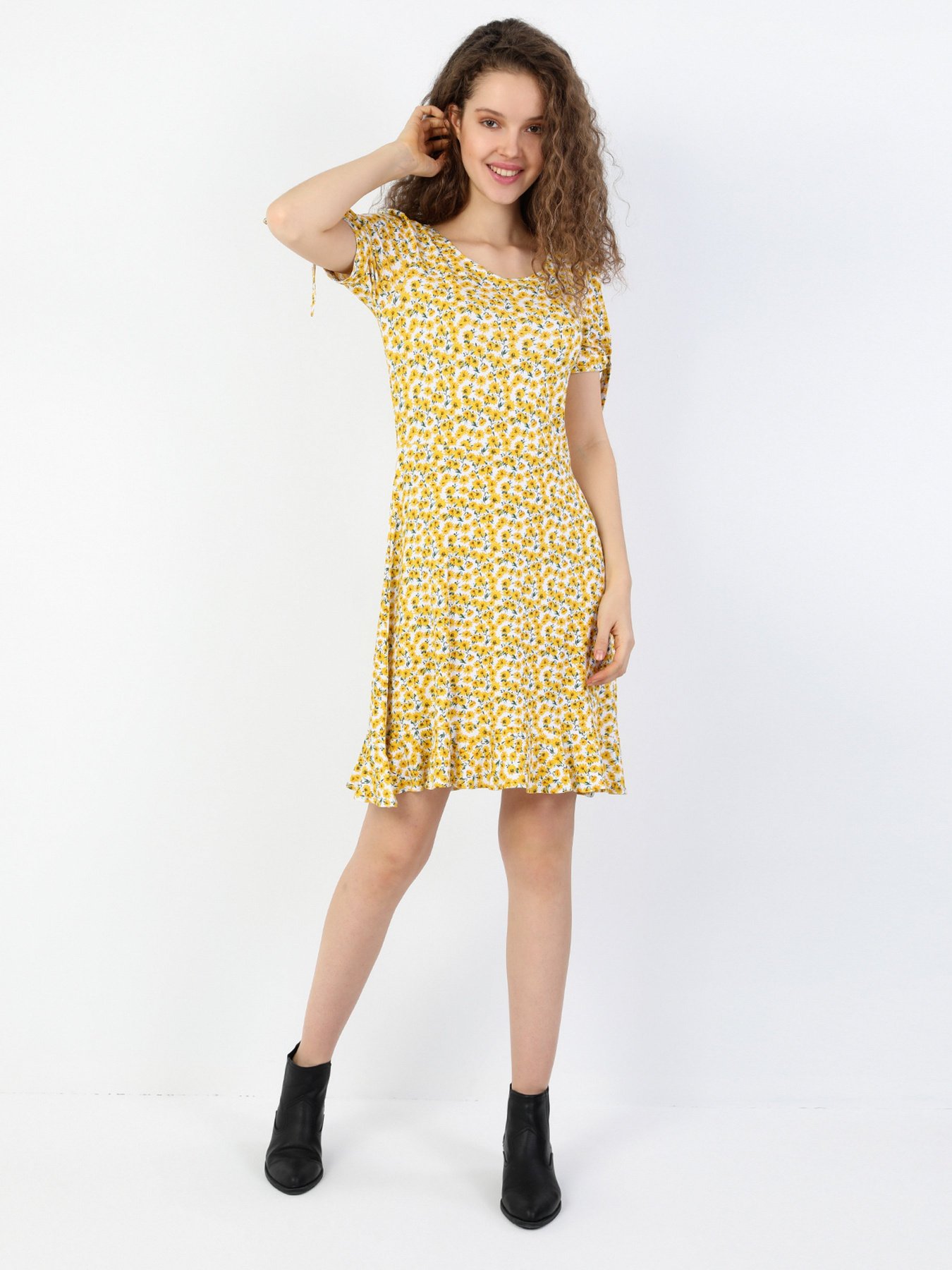 Сукня міді Colin’s модель CL1048341YLW Фото