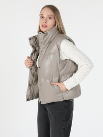 Жилет с утеплителем Colin’s модель CL1060225STN Фото