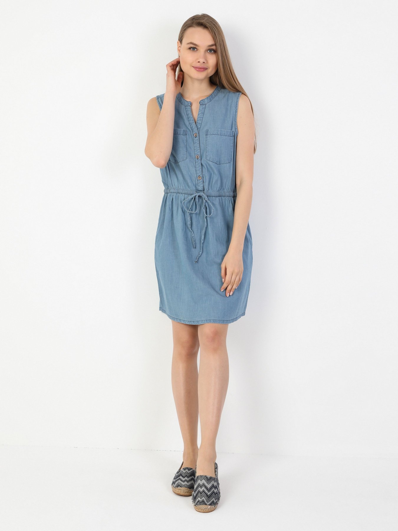 Платье мини Colin’s модель CL1048794DN40907 Фото