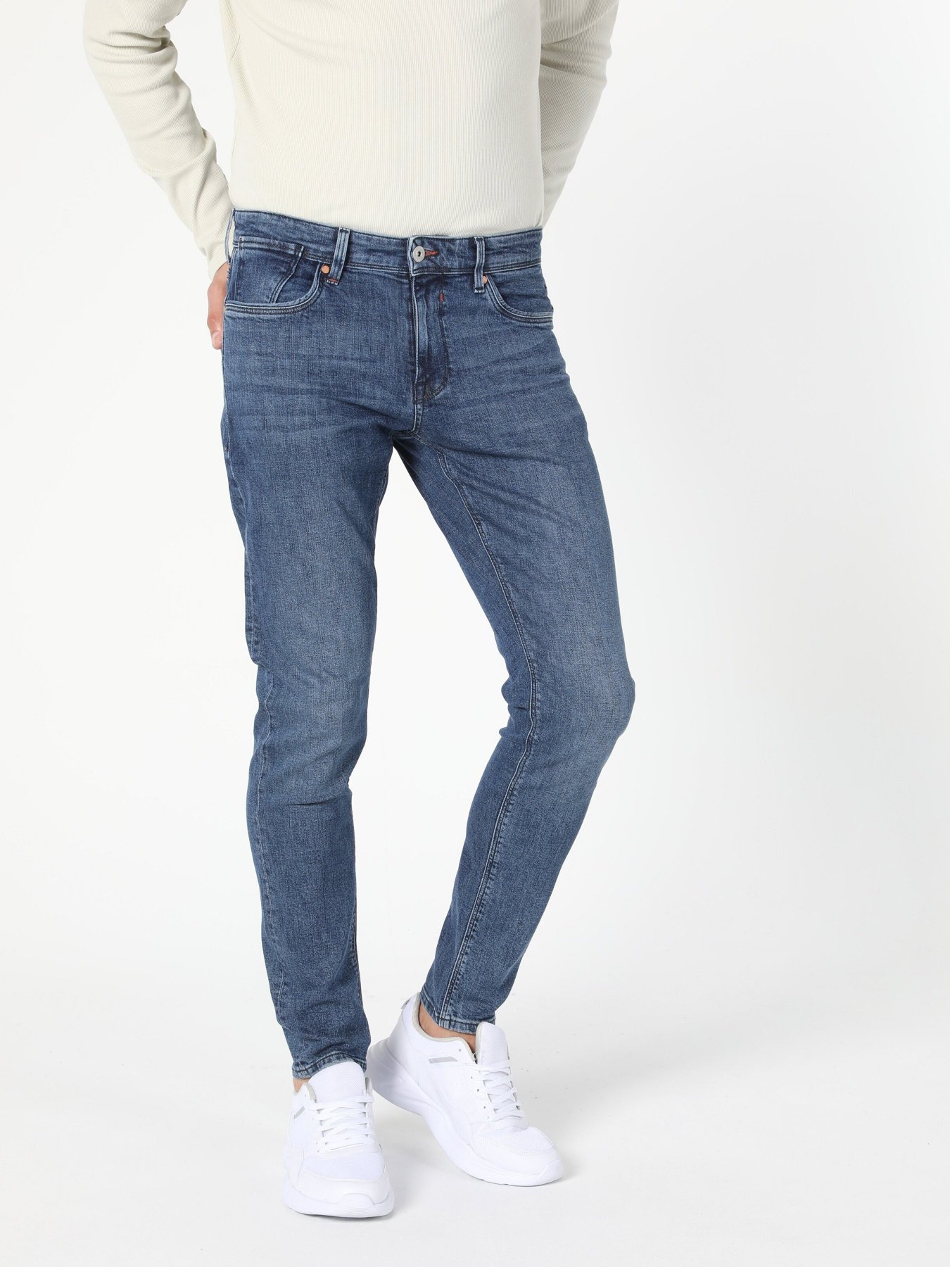 Прямые джинсы Colin’s 041 Danny модель CL1056186DN03011 Фото