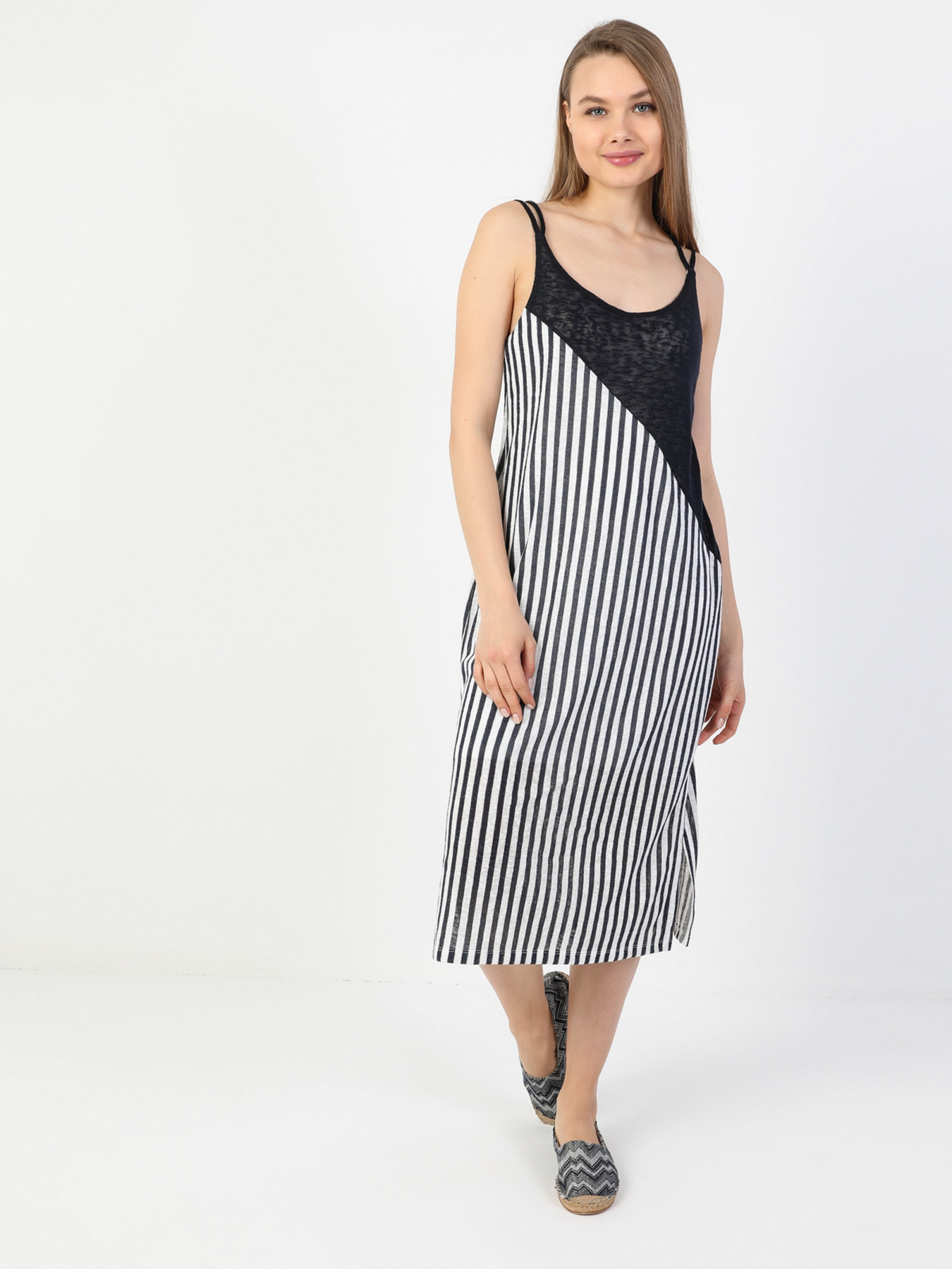 Сукні Colin’s модель CL1049191NAV Фото