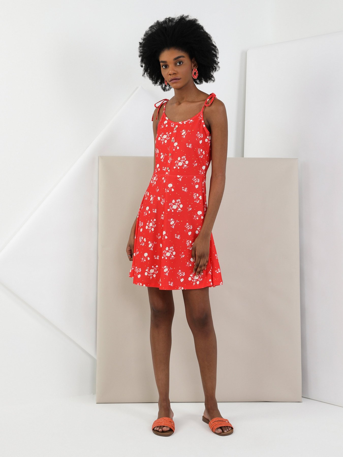 Платье мини Colin’s модель CL1049206RED Фото