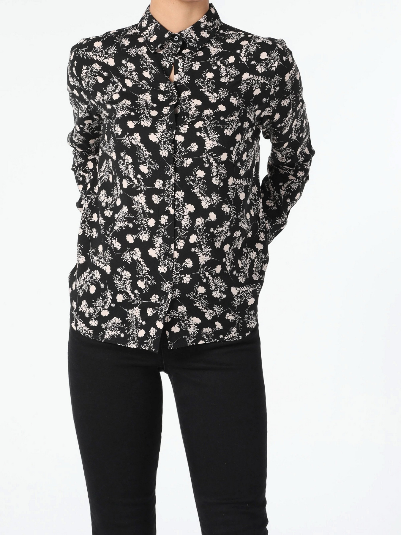 Рубашка повседневная Colin’s модель CL1055511BLK Рубашка повседневная Colin’s модель CL1055511BLK Фото