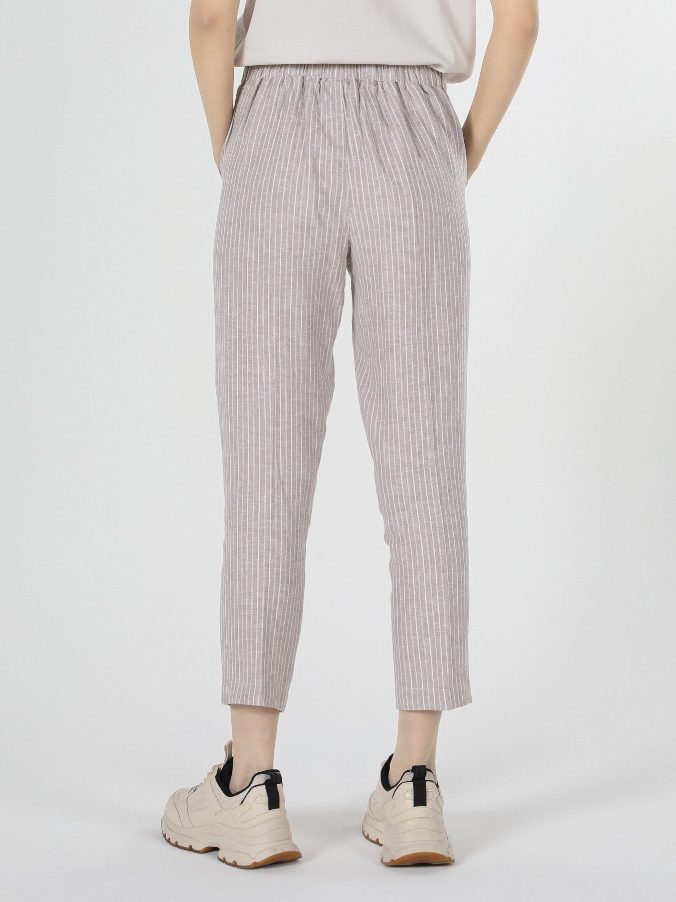 Брюки повседневные Colin’s модель CL1058539SAN Фото