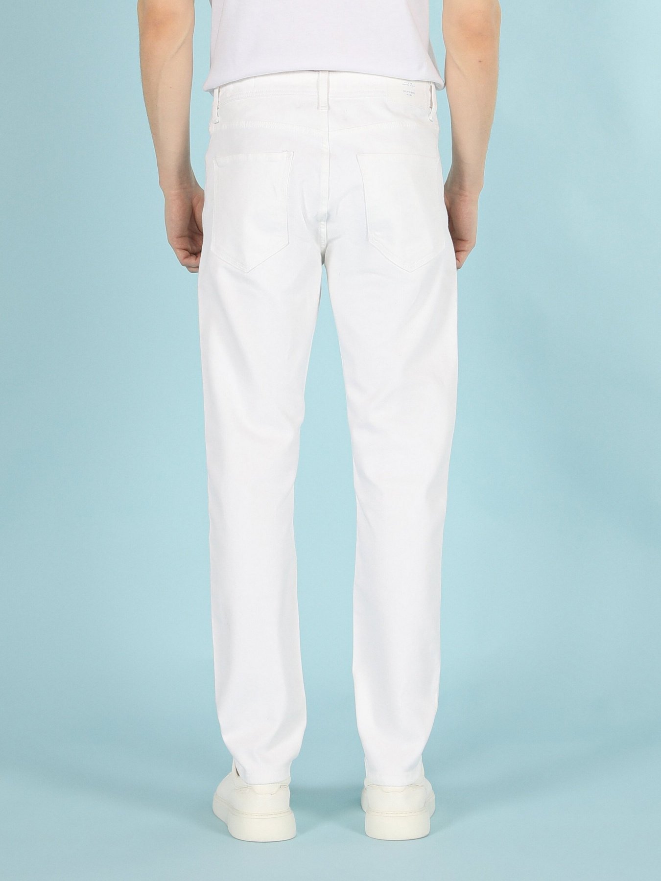 Прямые джинсы Colin’s 044 Karl модель CL1059197DN01730 Фото