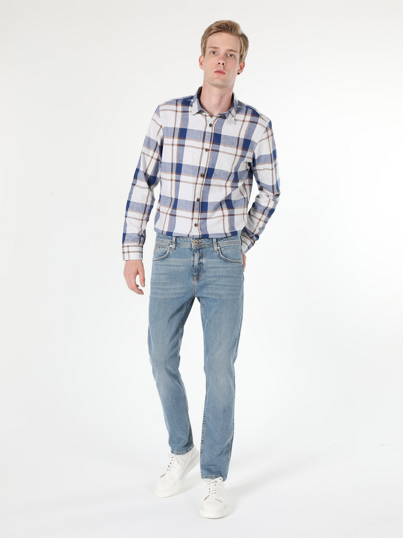 Прямі джинси Colin’s 044 Karl модель CL1060442DN05156 Прямі джинси Colin’s 044 Karl модель CL1060442DN05156 Фото