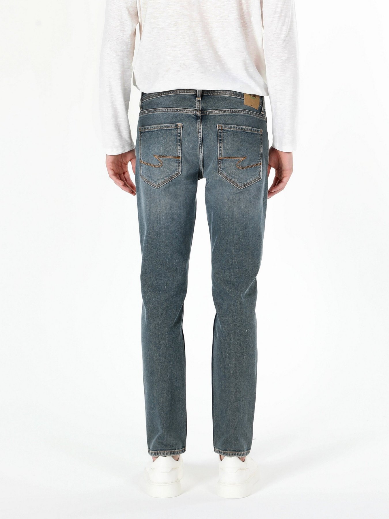 Прямые джинсы Colin’s 044 Karl модель CL1060462DN41666 Фото