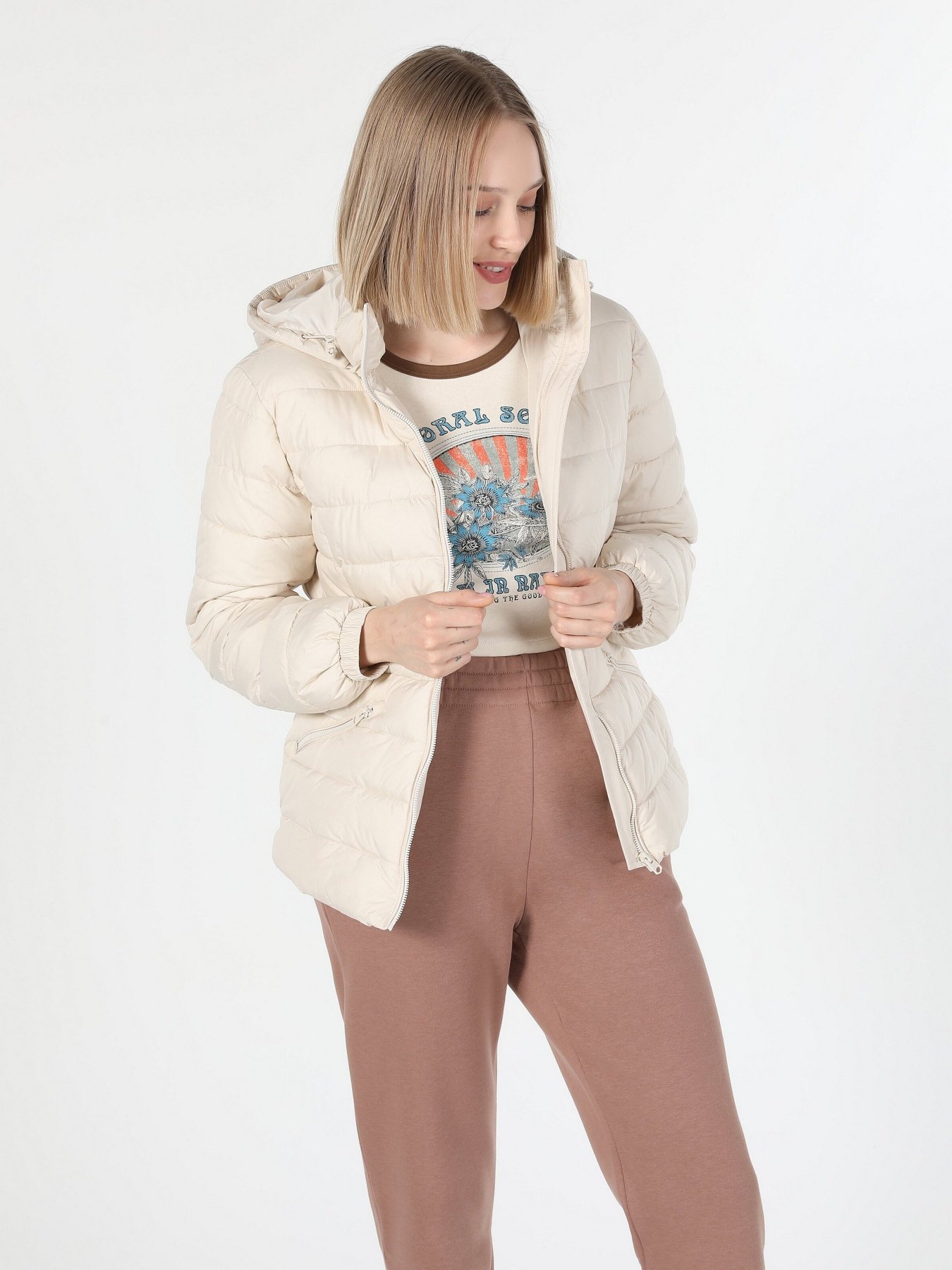 Демісезонна куртка Colin’s модель CL1060247OFW Фото