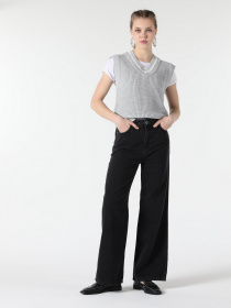 Жилет Colin’s модель CL1057397MGA Жилет Colin’s модель CL1057397MGA Фото