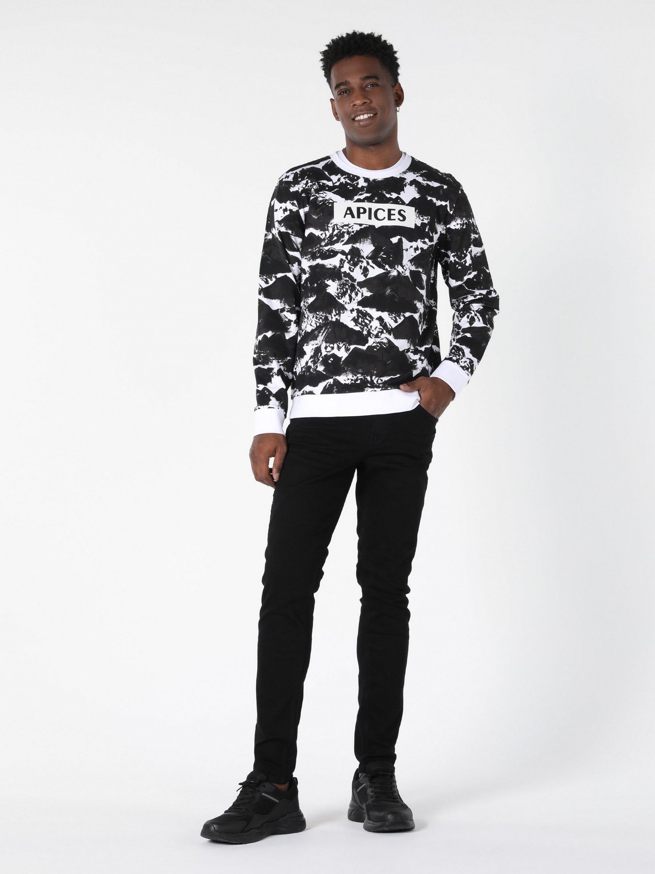 Лонгслів Colin’s модель CL1056966WHT Фото