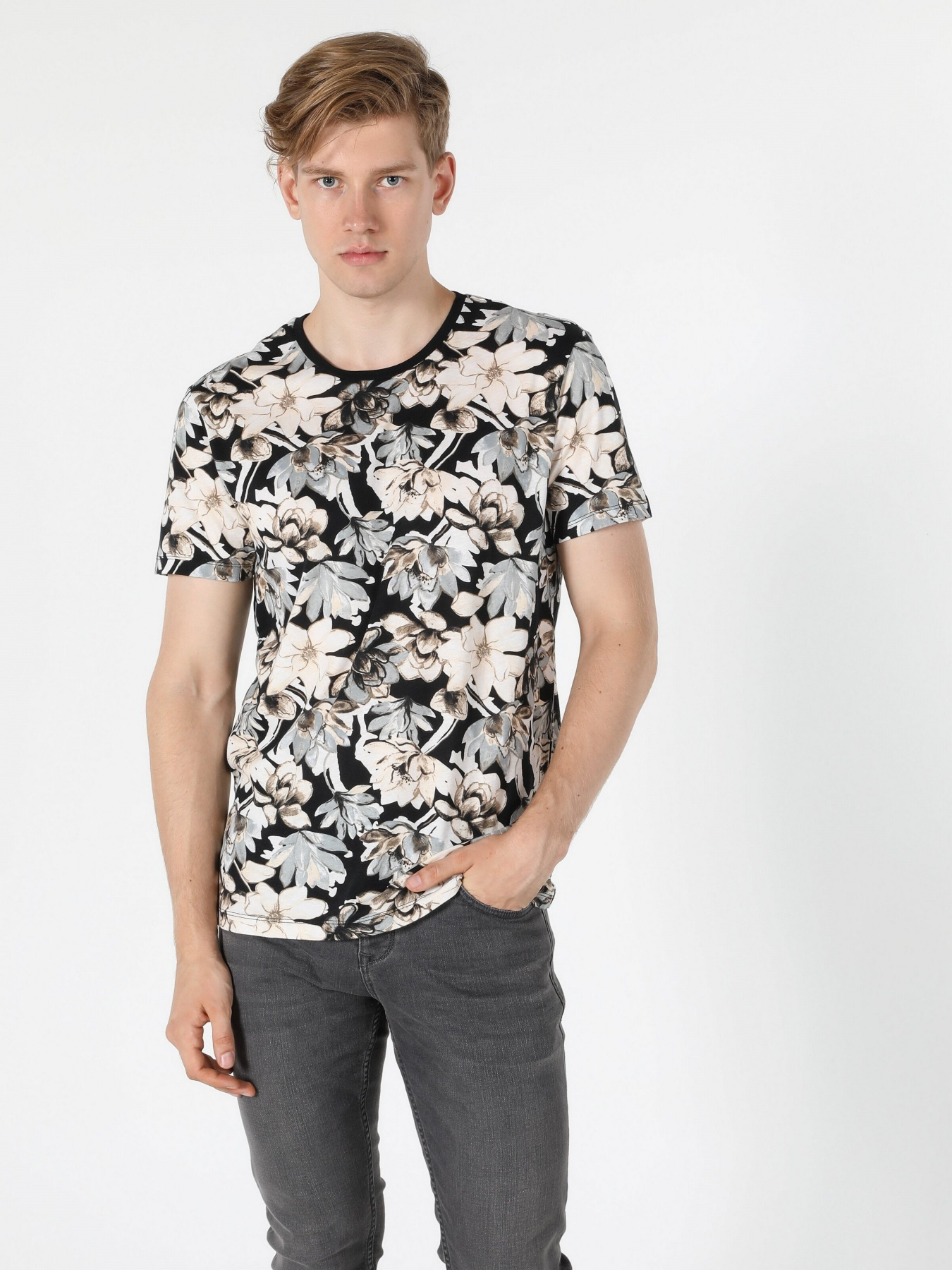 Футболка Colin’s модель CL1052859BLK Фото