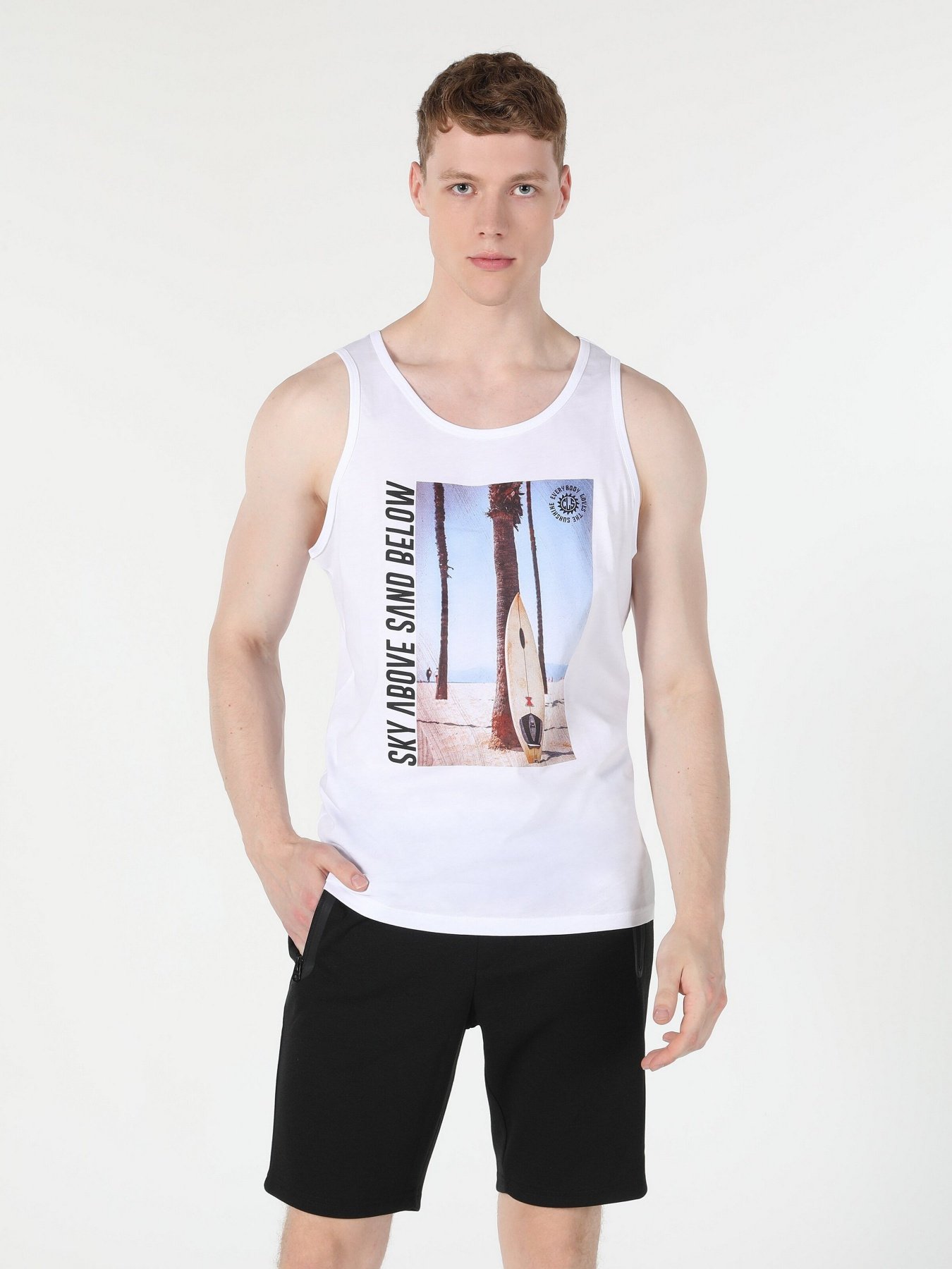 Майка Colin’s модель CL1053845WHT Майка Colin’s модель CL1053845WHT Фото