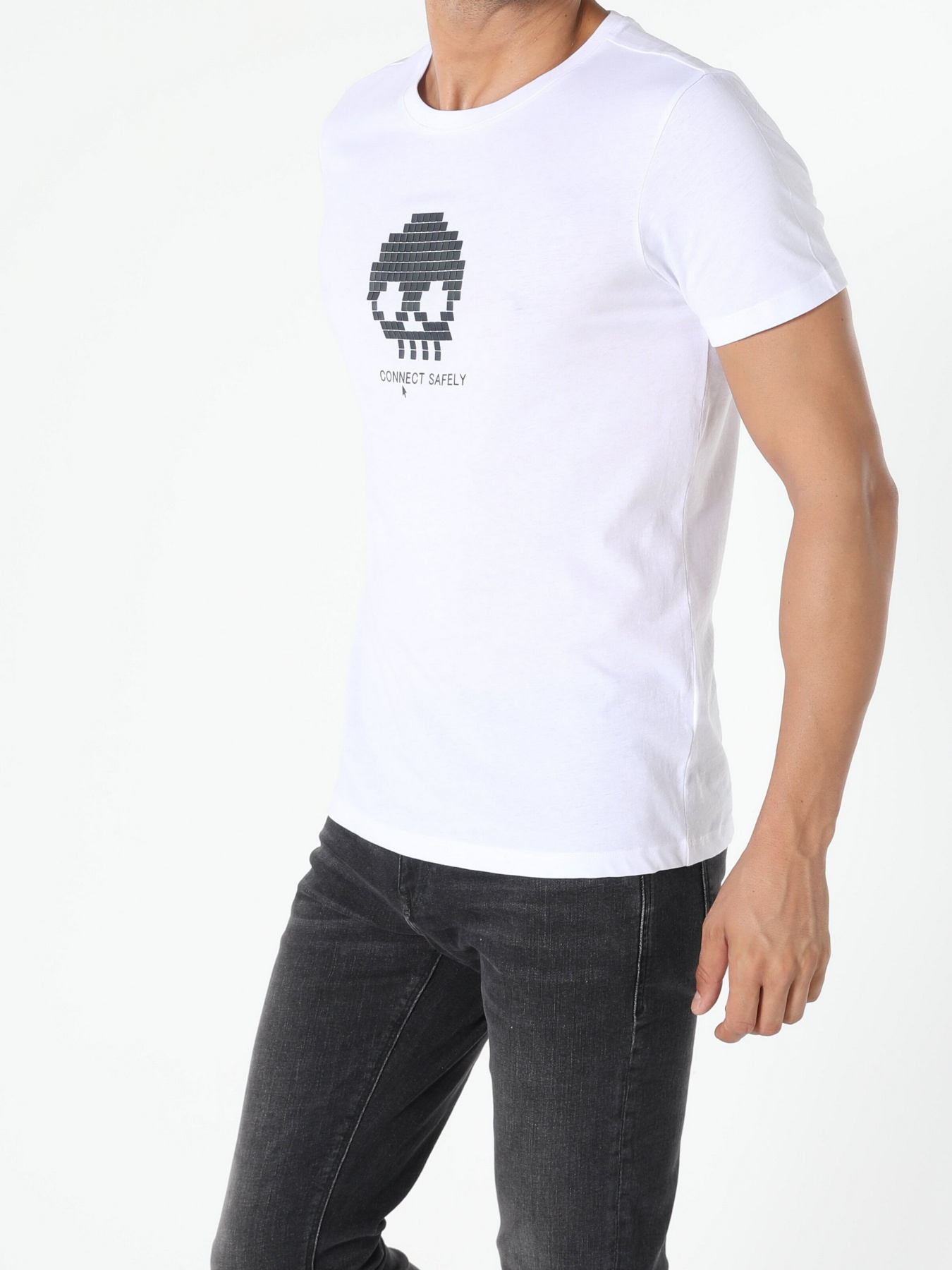 Футболка Colin’s модель CL1054852WHT Фото