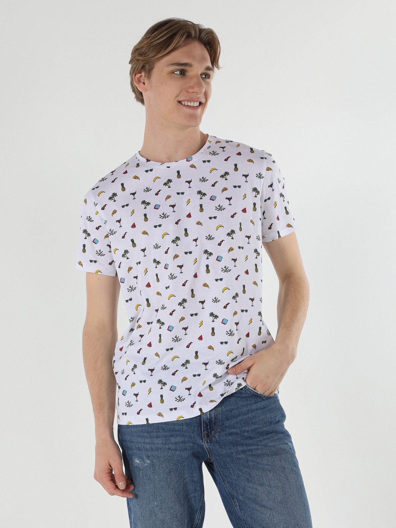 Футболка Colin’s модель CL1054892WHT Фото