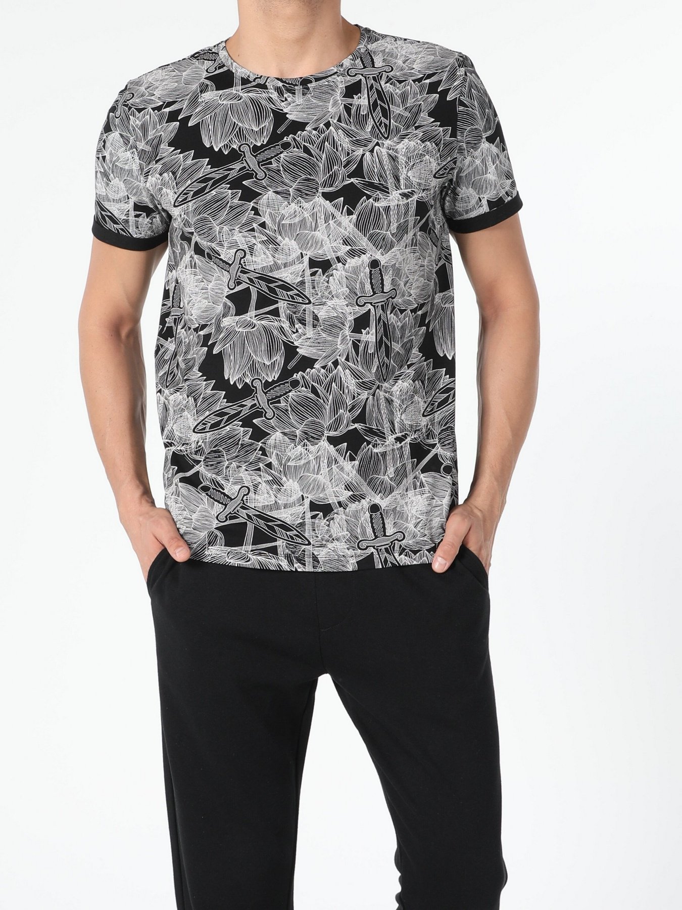 Футболка Colin’s модель CL1054907BLK Фото