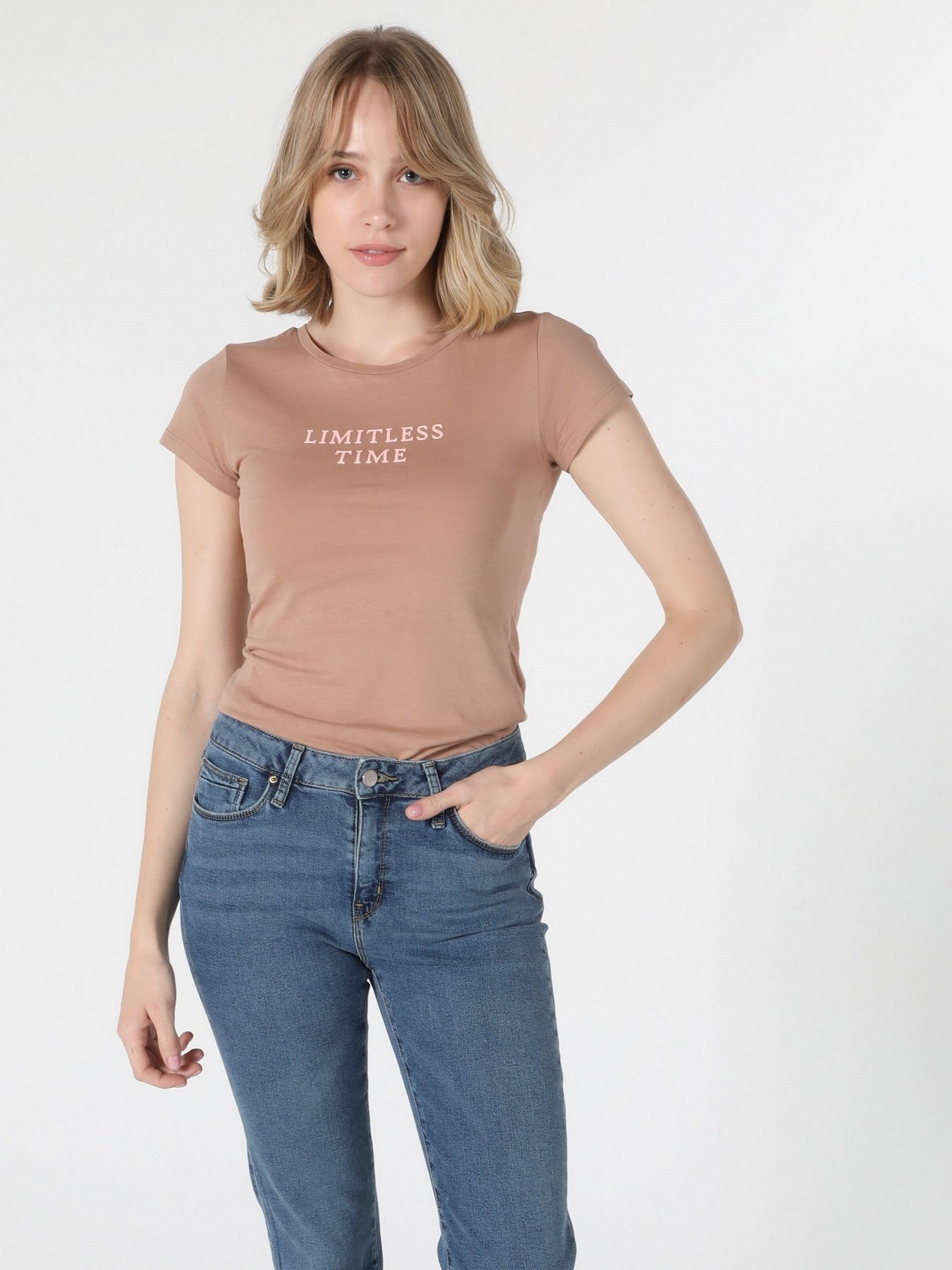 Футболка Colin’s модель CL1055104BEI Фото