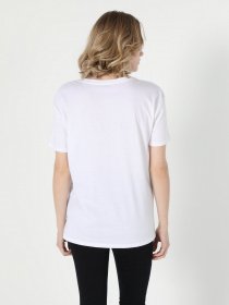 Футболка Colin’s модель CL1055106WHT Фото