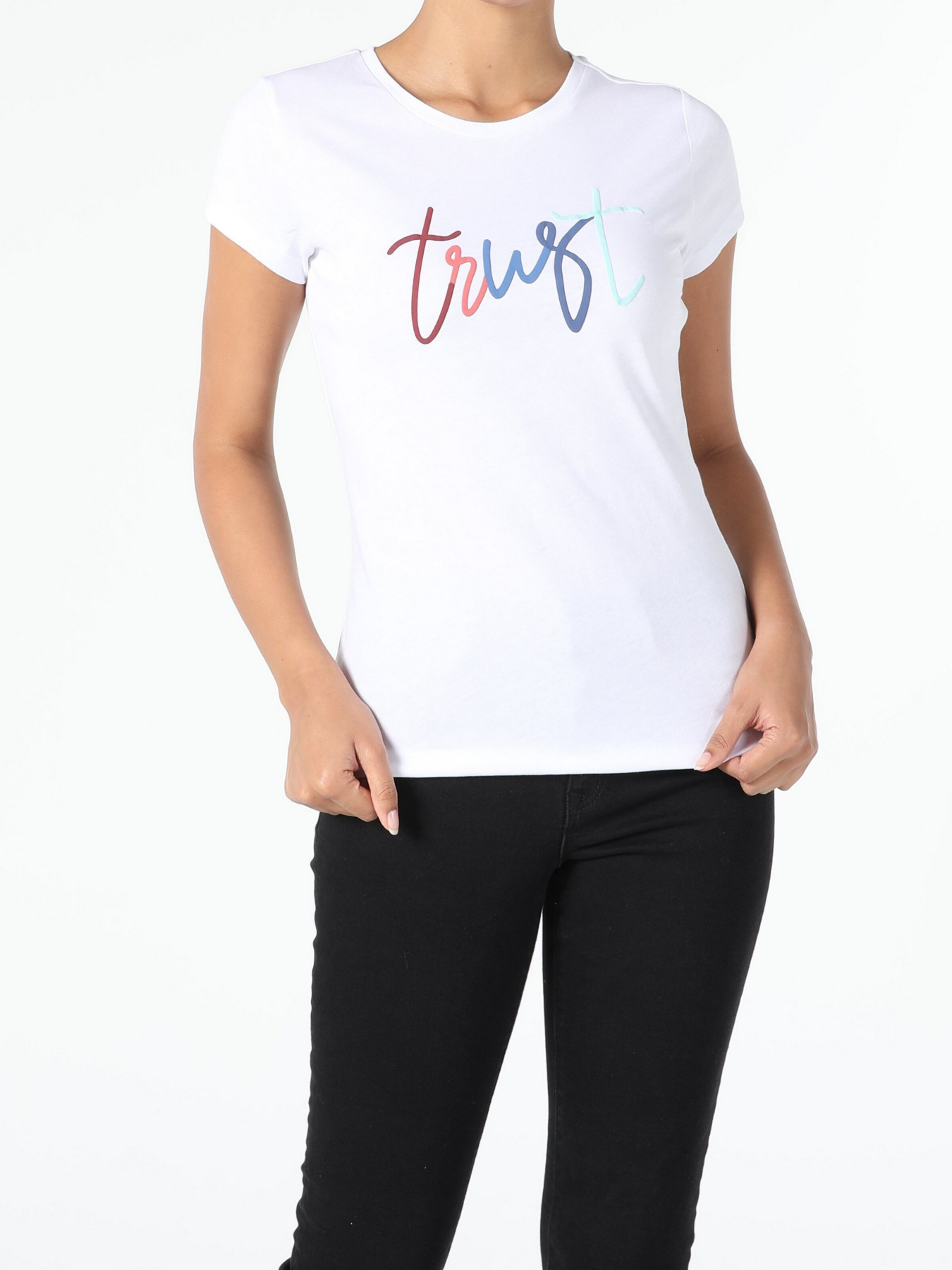 Футболка Colin’s модель CL1055115WHT Фото